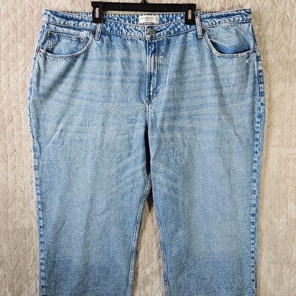 Abercrombie & Fitch Curve Love Loose Jeans Womens 24 37" Light Wash High Rise - Picture 5 of 10